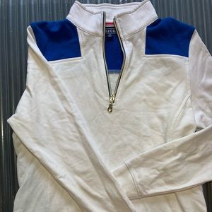 Izod sweater